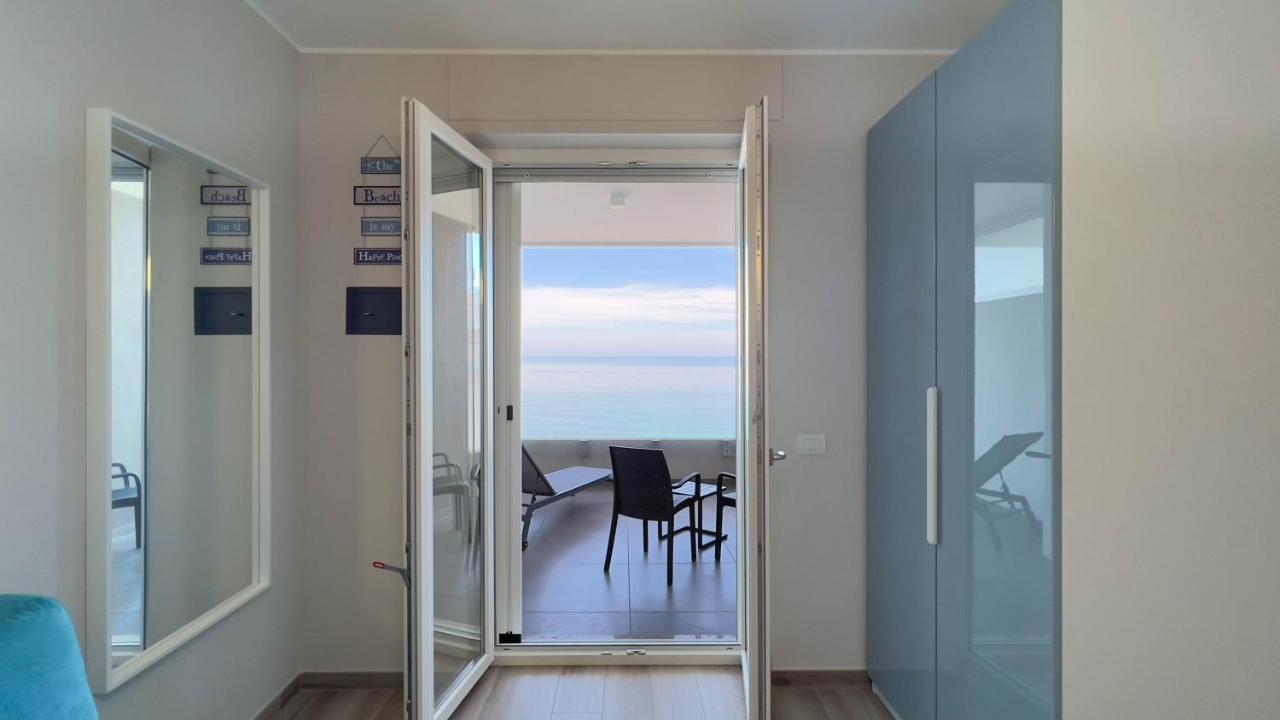 Apartamento Wepuglia - Dimora Adriatica Monopoli Exterior foto